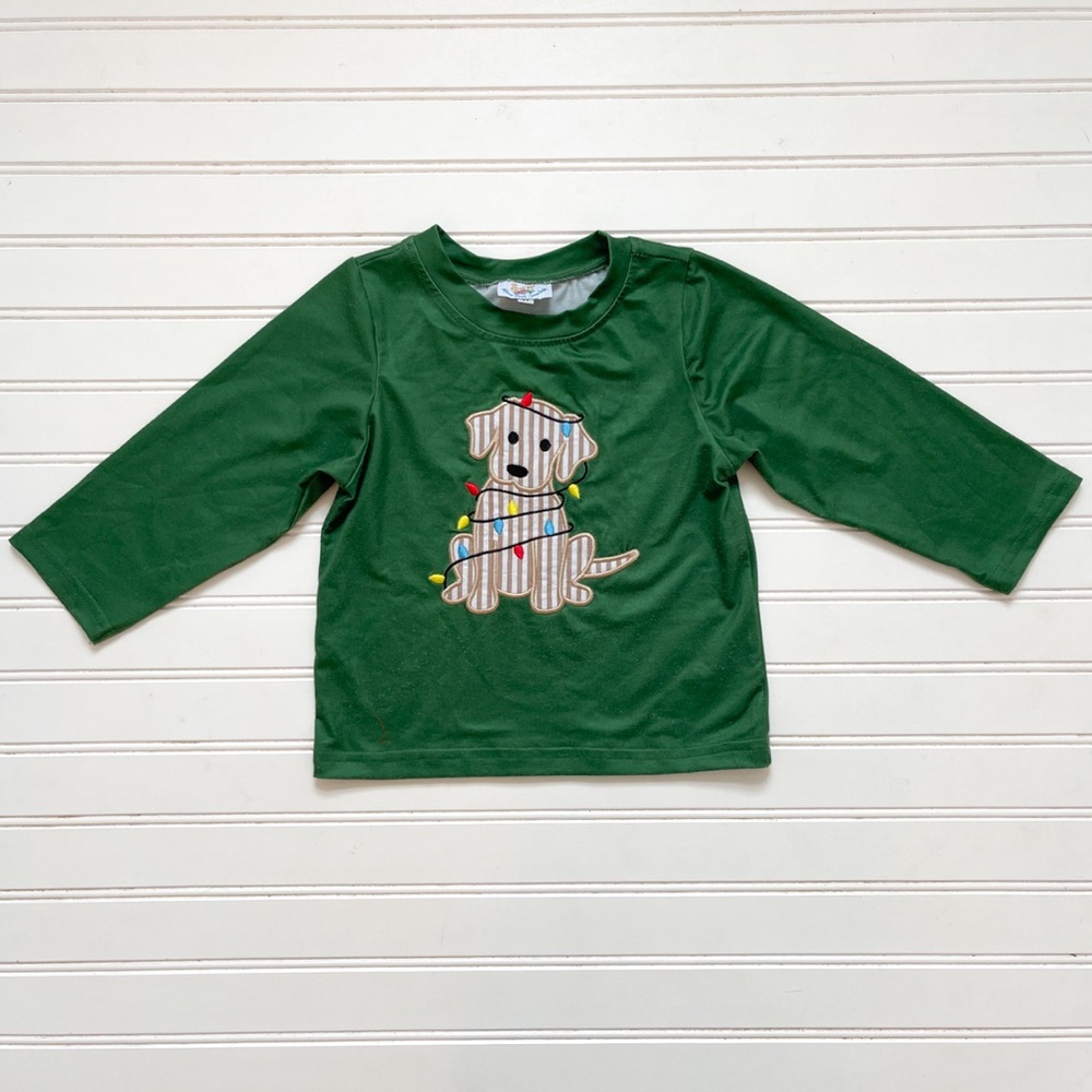 BUSY BEE SMOCKS EUC Christmas Embroidered Appliqué Dog w/ Christmas Lights Shirt